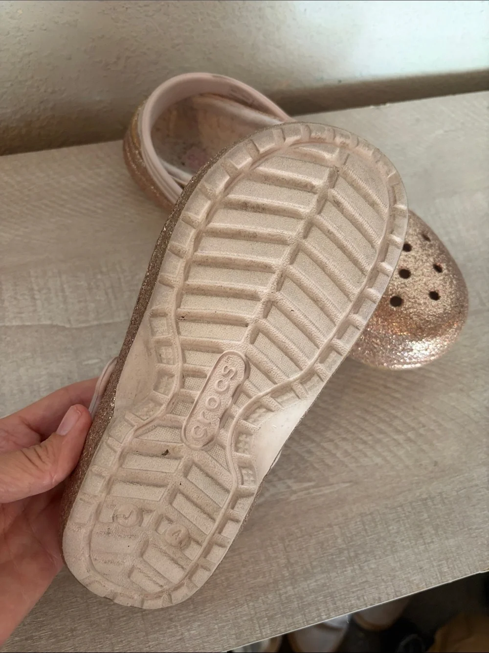 Crocs Glitter Slip-On Clogs kids Soft Lining - Rose Gold Junior 4 nice condition